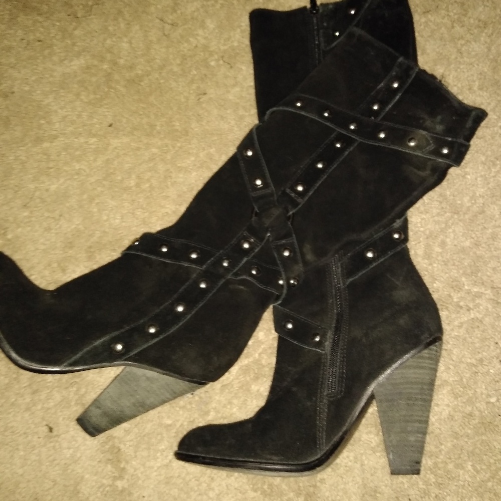 Boots - Picture 2 of 2